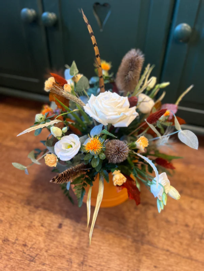 Autumnal hat box - Autumnal hat box filled with soft autumn colours